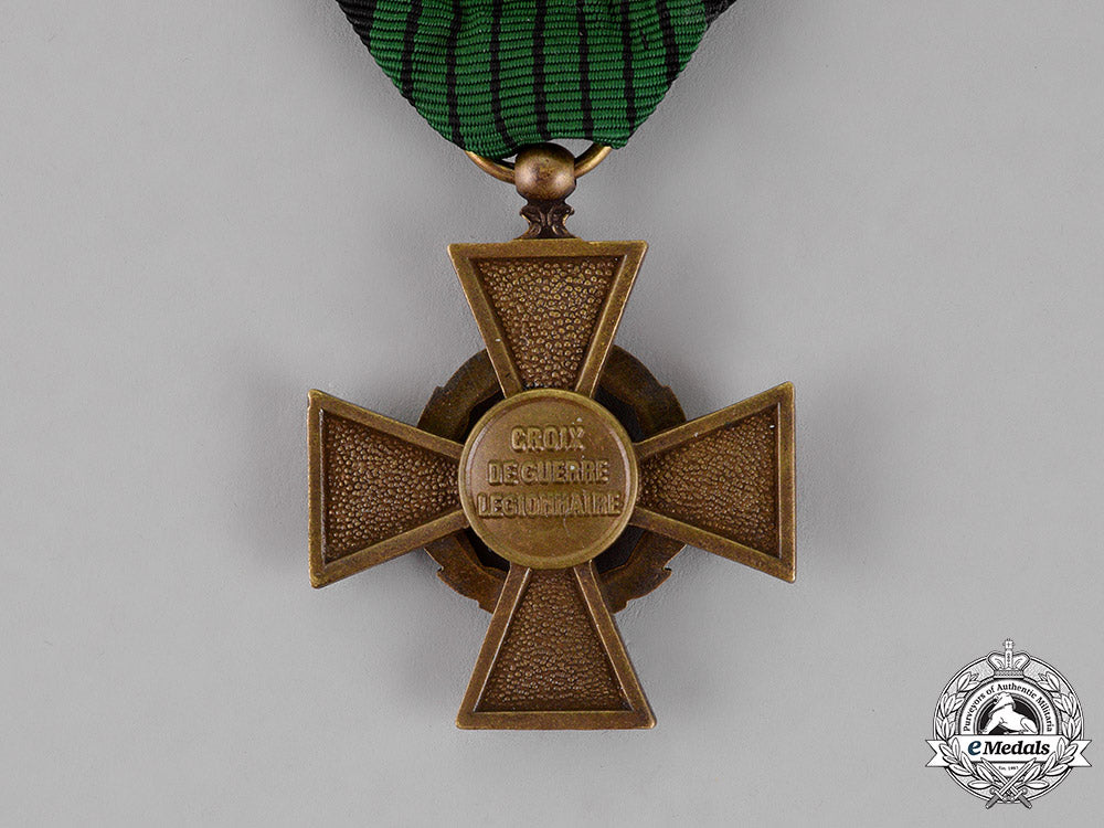 france,_vichy_government._a_croix_de_guerre_for_the_french_volunteer_legion,_c.1941_c18-013415