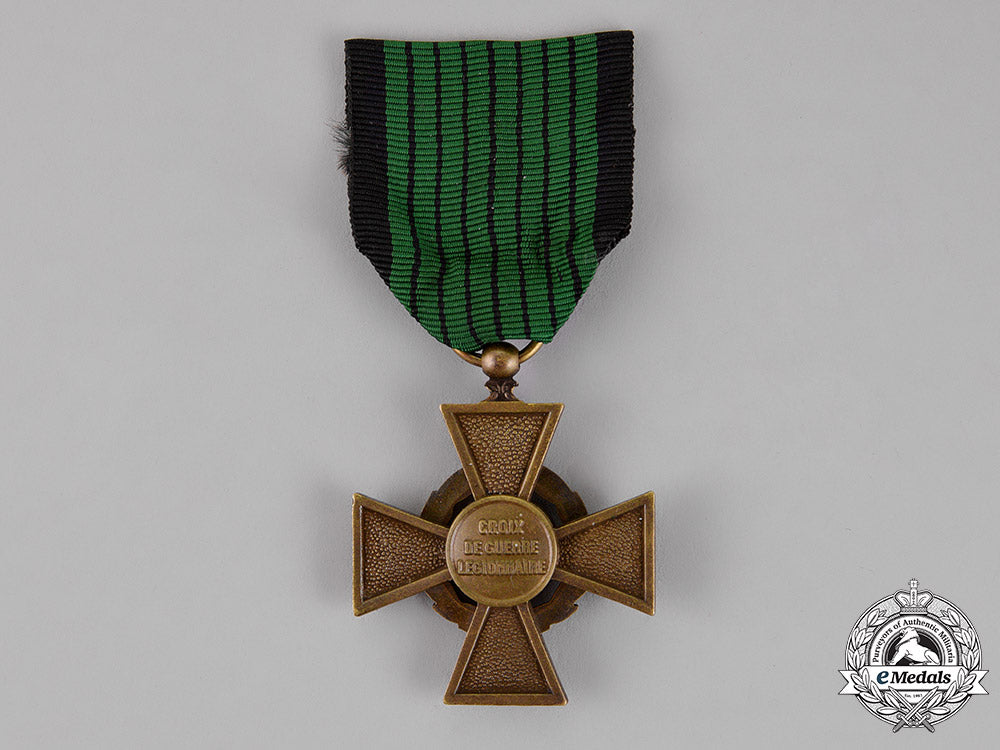 france,_vichy_government._a_croix_de_guerre_for_the_french_volunteer_legion,_c.1941_c18-013416
