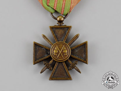 france,_republic._a_croix_de_guerre,_tunisia"_de_giraud"_version,_c.1943_c18-013420