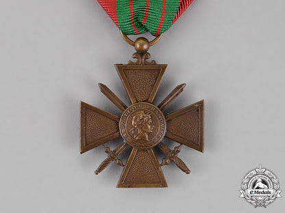 france,_republic._a_croix_de_guerre1939_with_box_c18-013455