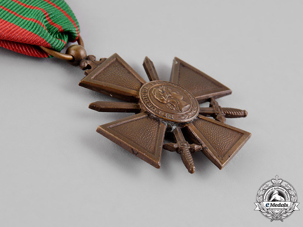 france,_republic._a_croix_de_guerre1939_with_box_c18-013458