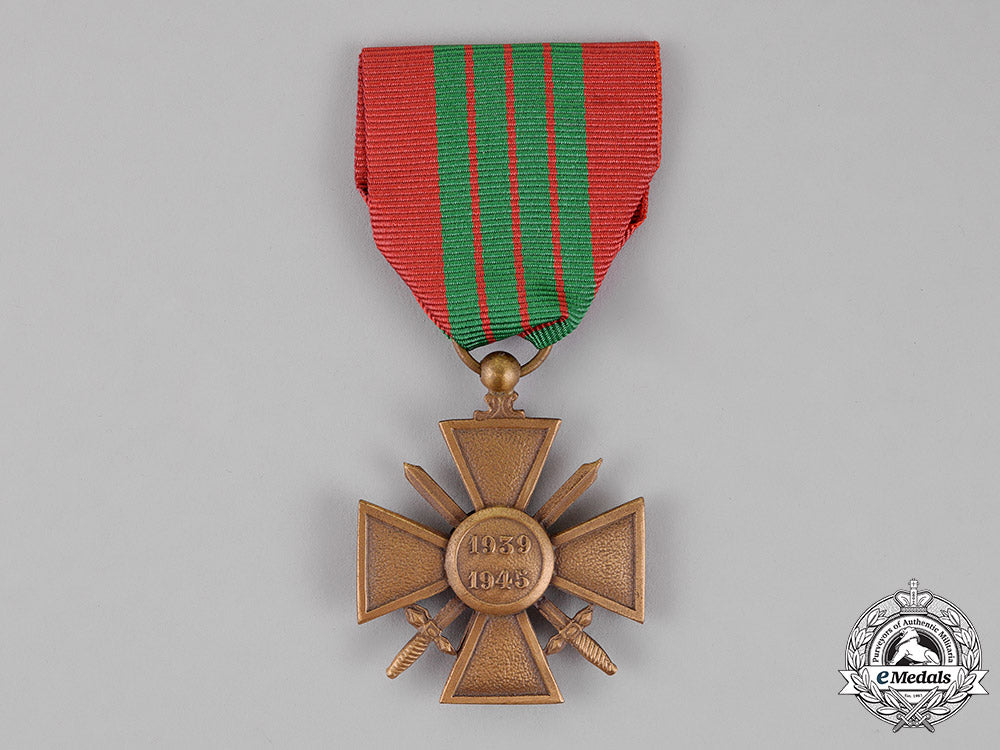 france,_republic._a_croix_de_guerre,1939-1945_c18-013465