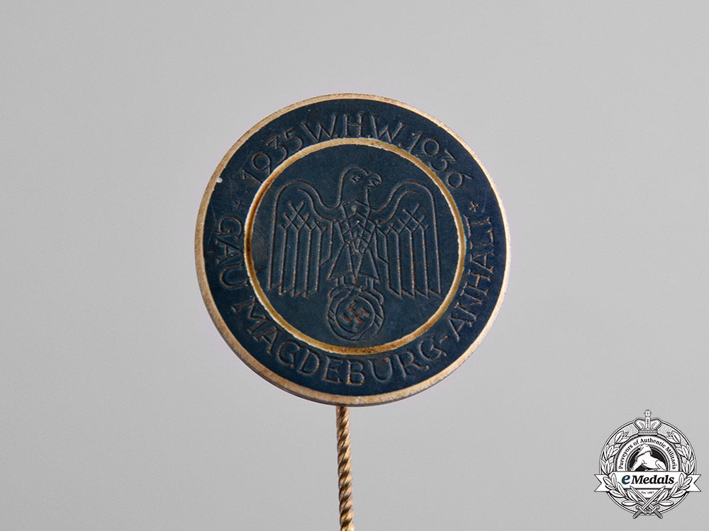 germany._a1936_winter_aid_of_the_german_people_donation_badge_c18-013522