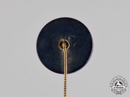 germany._a1936_winter_aid_of_the_german_people_donation_badge_c18-013523