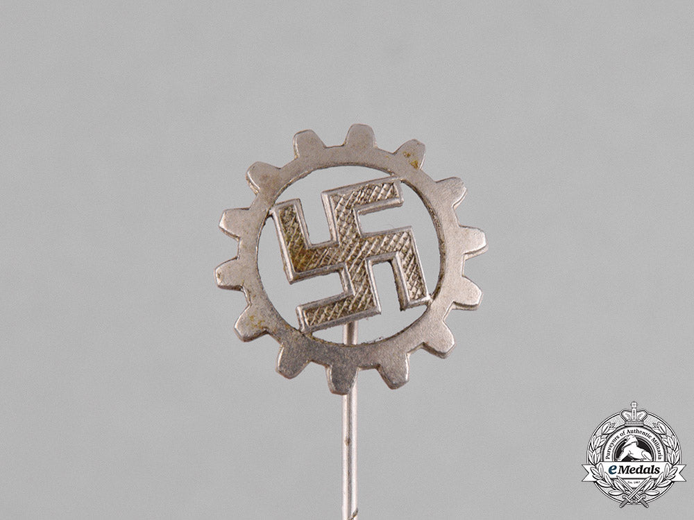 germany._a_daf(_german_labour_front)_membership_stick_pin_c18-013582