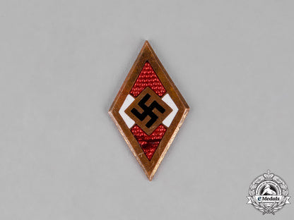 germany._a_large_hj_golden_honour_badge;_numbered28054_c18-013586