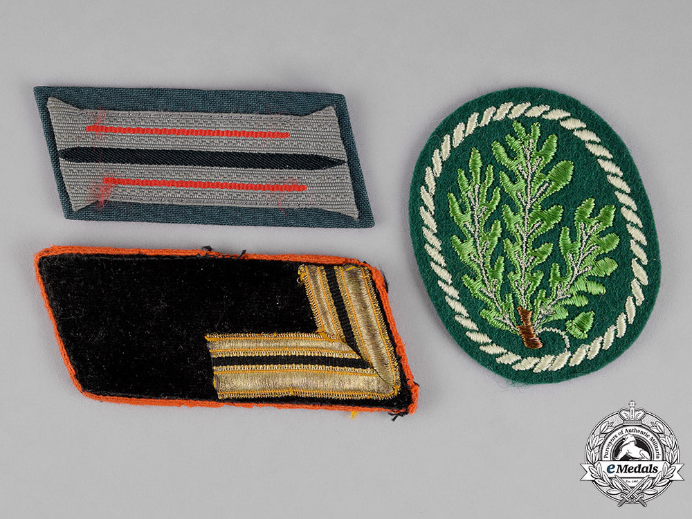 germany._three_insignia_c18-013597