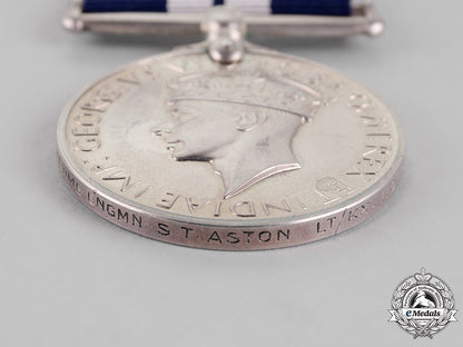united_kingdom._a_distinguished_service_medal,_to_wartime_engineman_samuel_thomas_aston_c18-013681