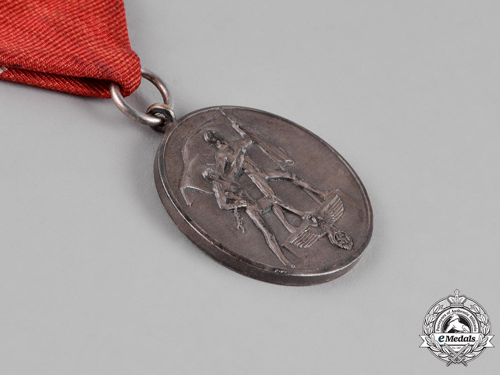 germany._an_austrian_anschluss_medal_in_its_presentation_case_of_issue,_c.1938_c18-013843
