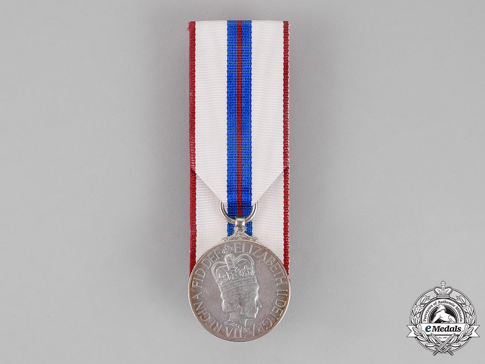 canada._a_queen_elizabeth_ii_silver_jubilee_medal1952-1977_c18-014102