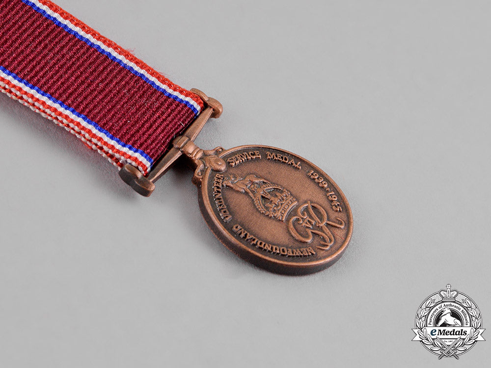 canada._a_newfoundland_volunteer_war_service_medal_miniature1939-1945_c18-014115