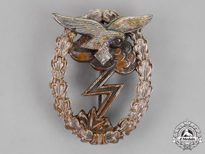 germany._a_luftwaffe_ground_assault_badge_c18-014145