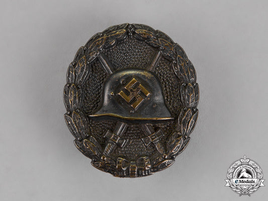 germany._an_early_condor_legion_wound_badge,_black_grade_c18-014170