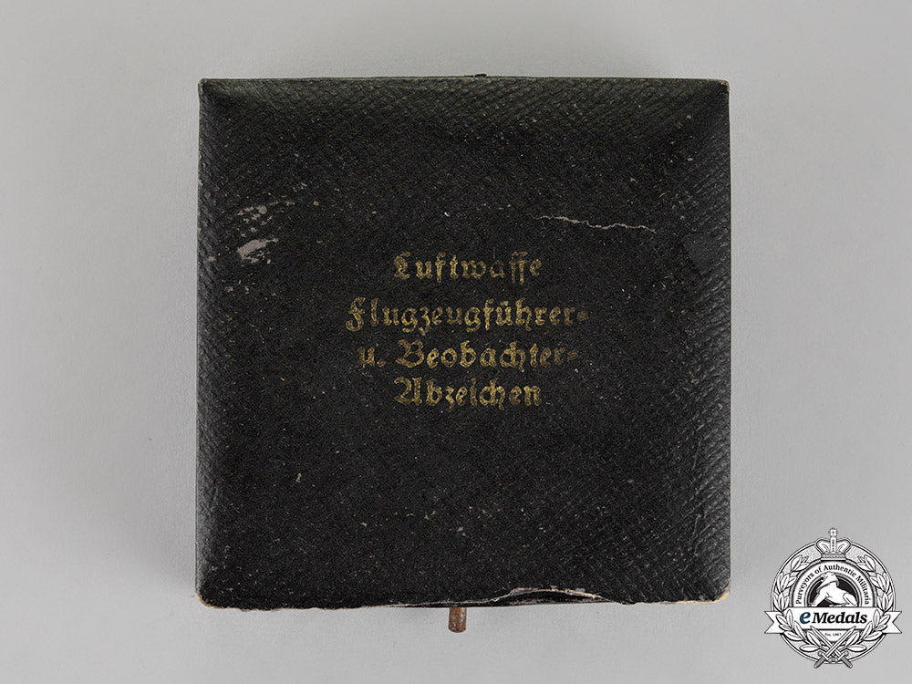 germany._a_cased_luftwaffe_combined_pilots/_observer_badge,_by_f._linden_of_lüdenscheid,_c.1944_c18-014187