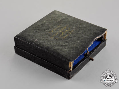 germany._a_cased_luftwaffe_combined_pilots/_observer_badge,_by_f._linden_of_lüdenscheid,_c.1944_c18-014188