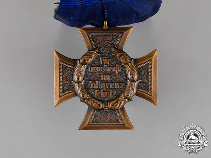 germany._a_court_mounted_customs_protection_long_service_award_c18-014212