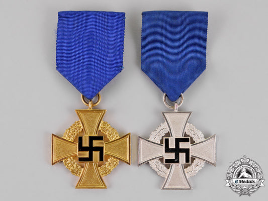 germany._two_civil_faithful_service_medals;40_years’s_service&25_years’_service_c18-014273_1