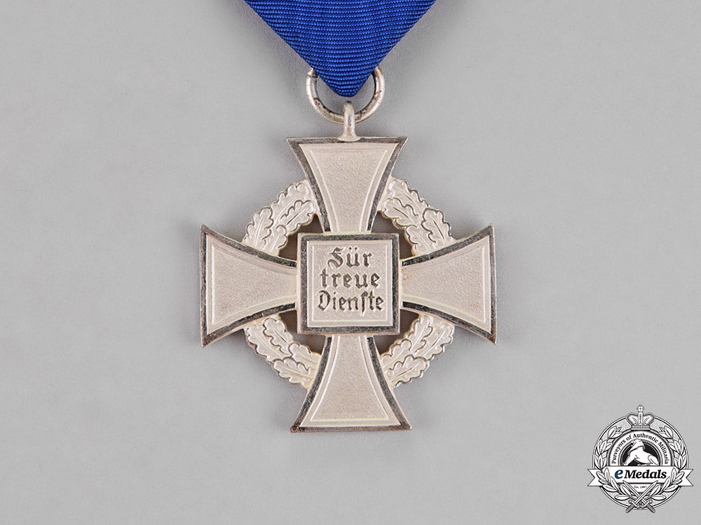 germany._two_civil_faithful_service_medals;40_years’s_service&25_years’_service_c18-014278_1