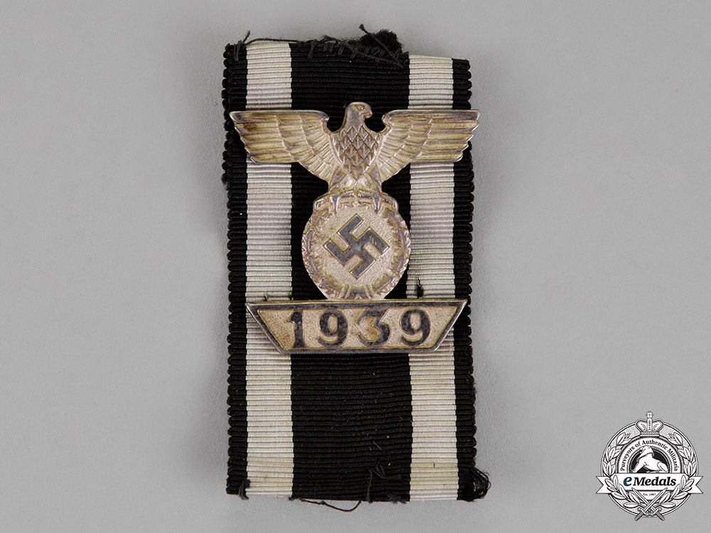 germany._a_clasp_to_the_iron_cross1939_second_class_c18-014304