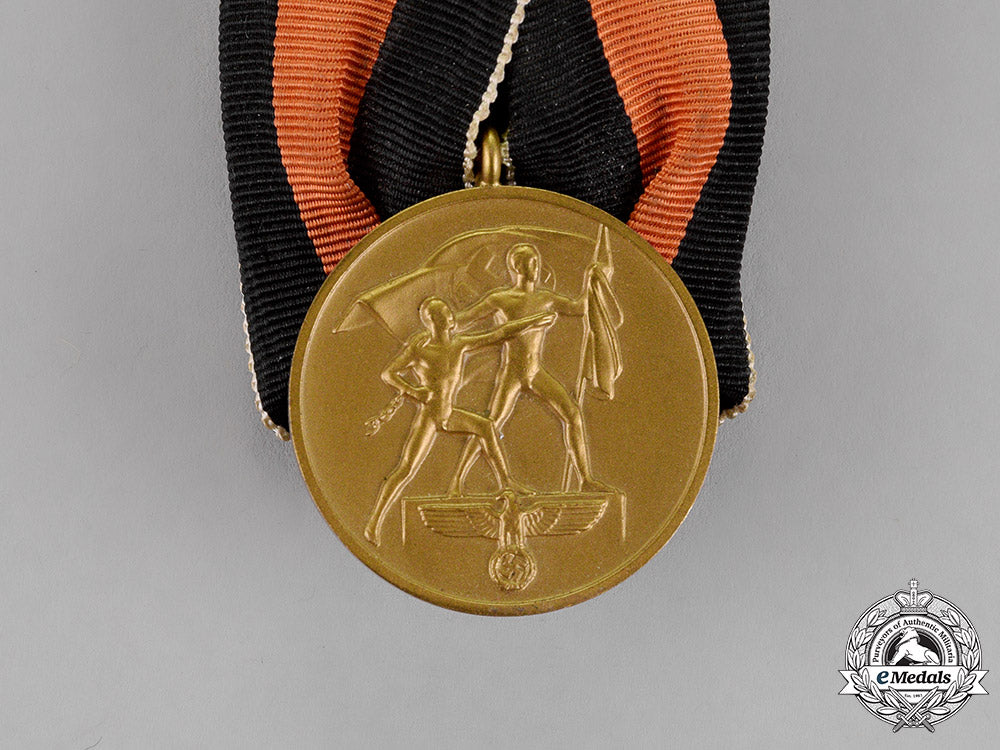 germany._a_court-_mounted_sudetenland_commemorative_medal_c18-014309