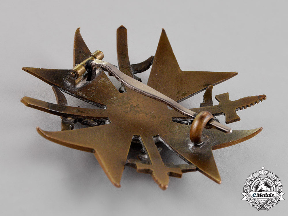germany._a_spanish_cross,_bronze_grade,_with_swords,_c.1939_c18-014348