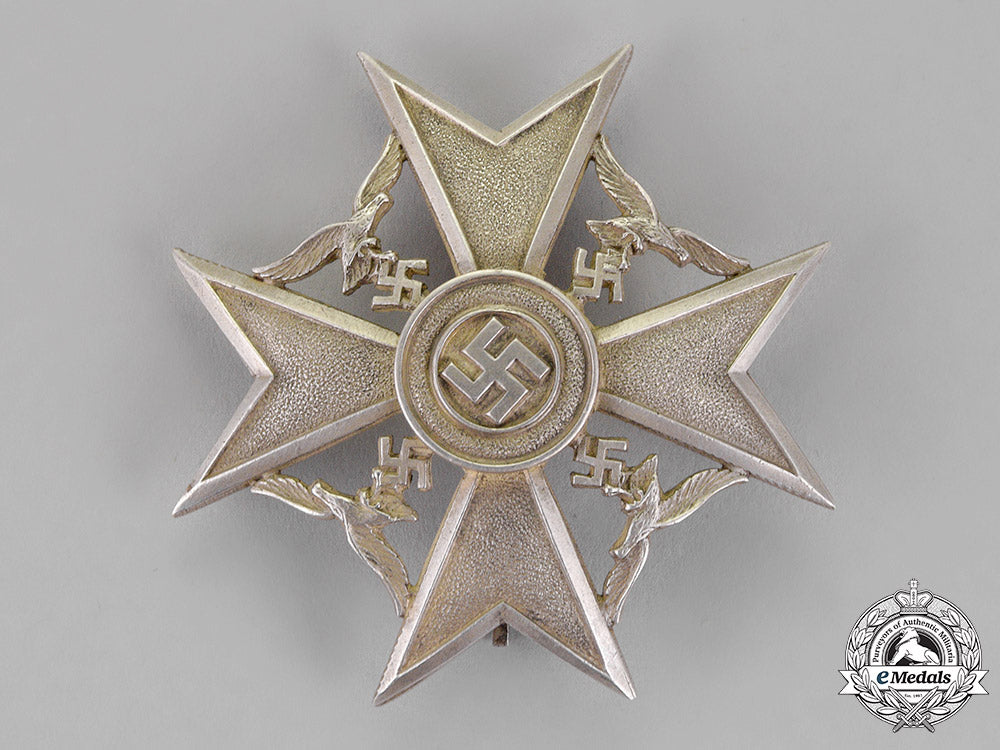 germany,_third_reich._a_spanish_cross,_silver_grade,_c.1939_c18-014352