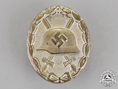 germany._a_wound_badge,_silver_grade,_in_its_original_presentation_case_by_rudolf_wächtler&_lange_c18-014397