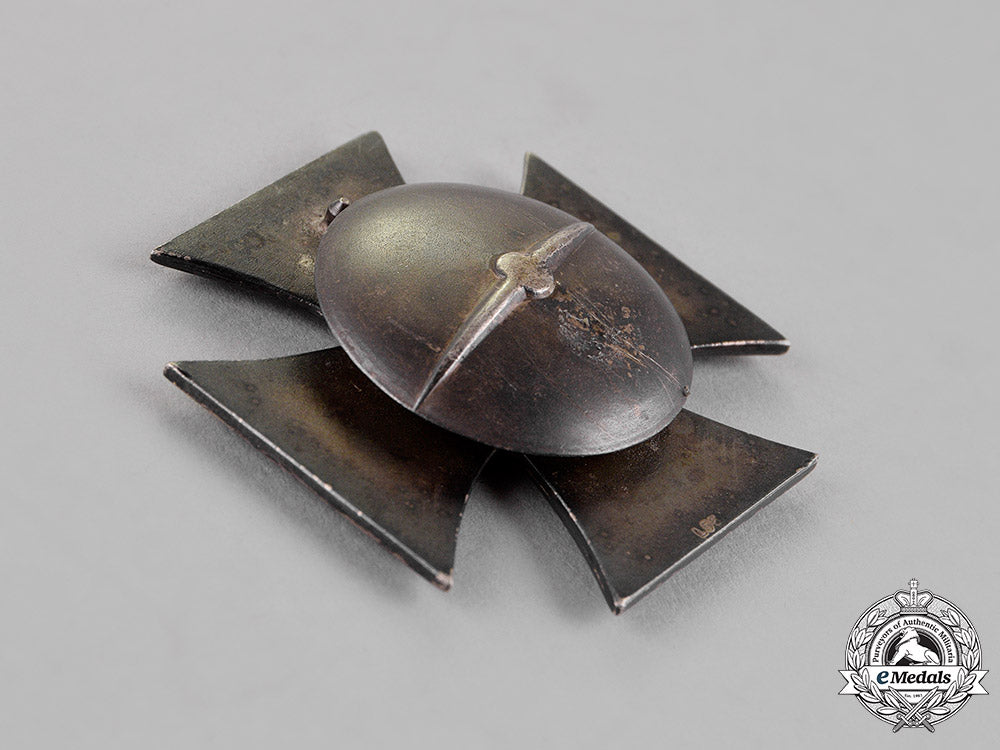 germany._an_iron_cross1939_first_class,_screwback_version,_by_r._wächtler&_lange_c18-014477