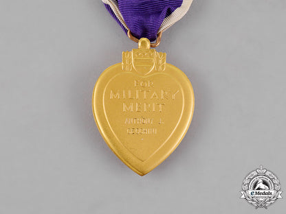 united_states._a_bronze_star&_purple_heart_pair_to_staff_sergeant_cecchini,_for_courage_at_okinawa_c18-014520