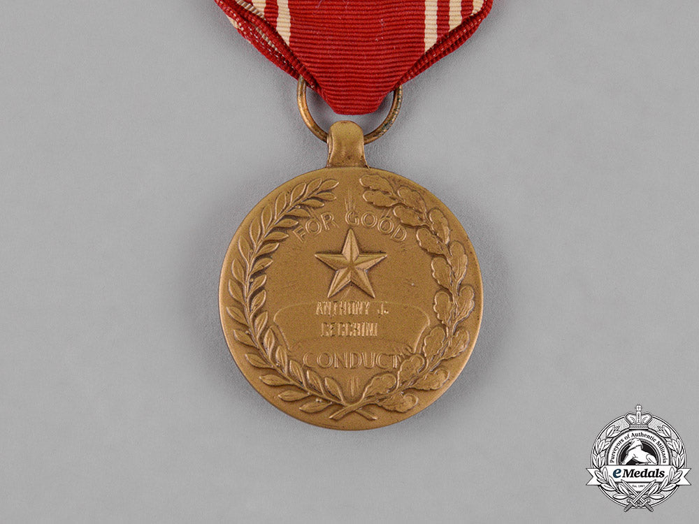 united_states._a_bronze_star&_purple_heart_pair_to_staff_sergeant_cecchini,_for_courage_at_okinawa_c18-014522