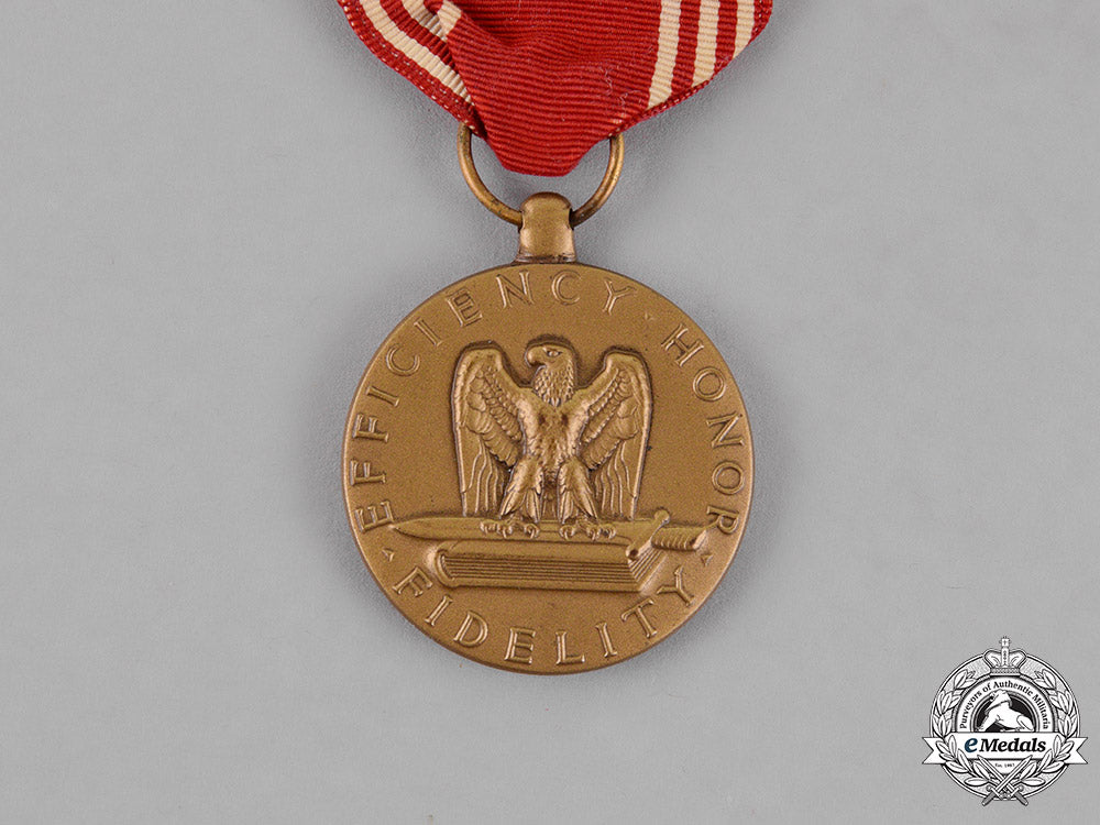 united_states._a_bronze_star&_purple_heart_pair_to_staff_sergeant_cecchini,_for_courage_at_okinawa_c18-014523
