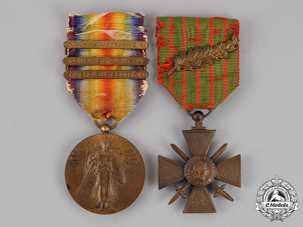 united_states._a_medal_pair_to_james_m._connolly,_company_k,106_th_infantry_regiment,27_th_infantry_division,_kia_c18-014540