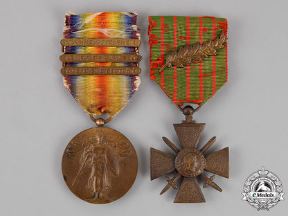 united_states._a_medal_pair_to_james_m._connolly,_company_k,106_th_infantry_regiment,27_th_infantry_division,_kia_c18-014540