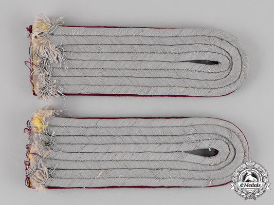 germany._a_set_of_wehrmacht_nebelwerfer_artillery_lieutenant_shoulder_boards,_sew-_on_type_c18-014721