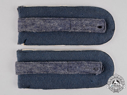 germany._a_luftwaffe_hermann_goering_division_group_c18-014775