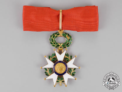 france,_third_republic._a_legion_d'honneur_in_gold,_commander,_c.1919_c18-015044