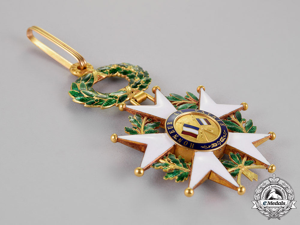 france,_third_republic._a_legion_d'honneur_in_gold,_commander,_c.1919_c18-015048