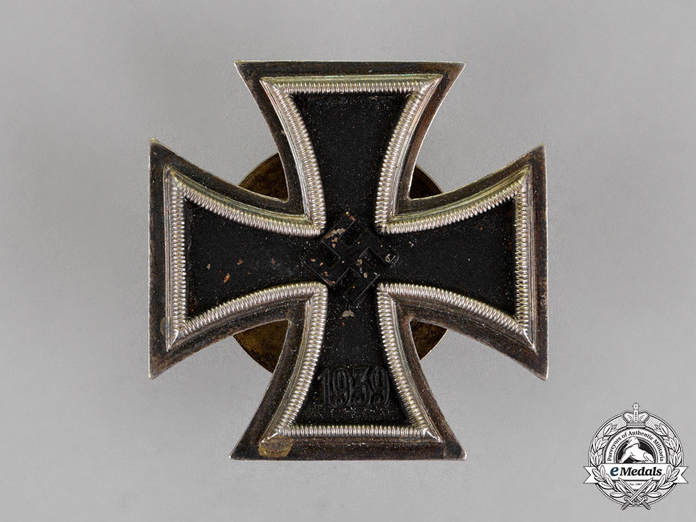 germany._a_cased_iron_cross19391_st_cl._by_r._souval_of_vienna;_screwback_version_c18-015252