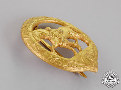 germany._a_gold_grade_horse_keeper’s_badge_in_its_presentation_case_of_issue_by_christian_lauer_c18-015545