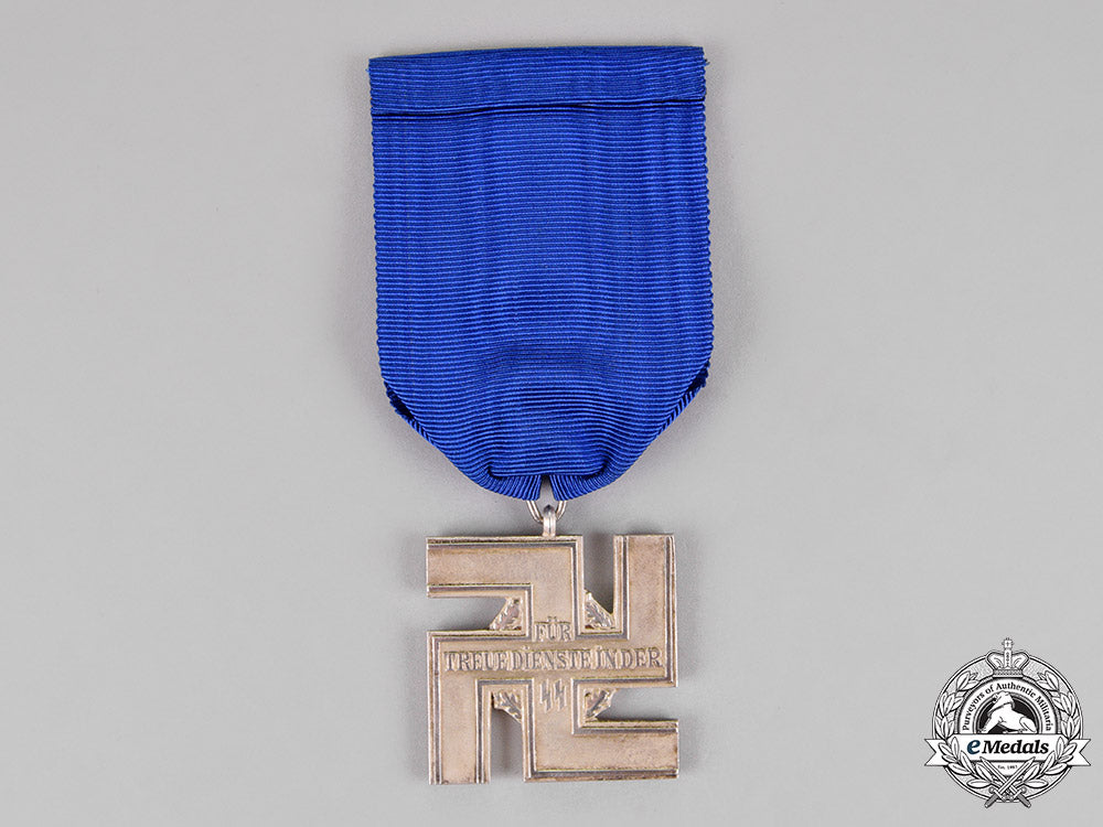 germany._a_waffen-_ss12-_year_long_service_medal_c18-015556_1_1_1_1_1