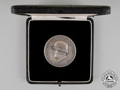 germany._a4_th_panzer_reconnaisance_section_cased_commemorative_medal_c18-015572