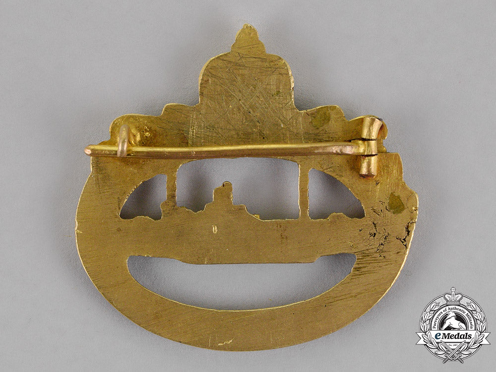 prussia._an_imperial_submarine(_u-_boot)_badge_with_its_matching_submarine_c18-015809_1_1_1