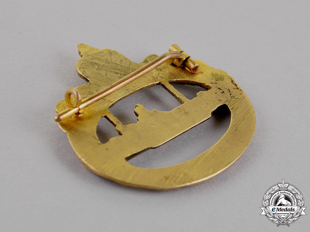 prussia._an_imperial_submarine(_u-_boot)_badge_with_its_matching_submarine_c18-015810_1_1_1