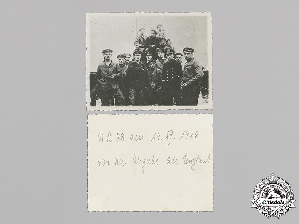 germany(_imperial)._lot_of_four_first_war_u-_boat_photographs_c18-015901