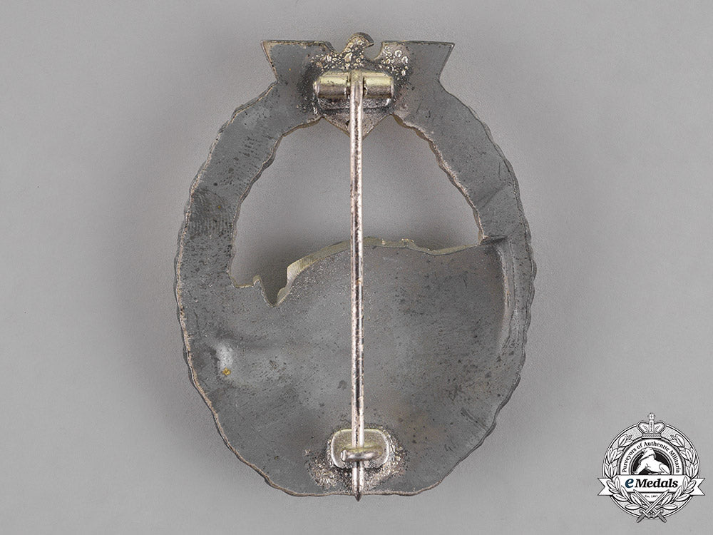 germany._a_kriegsmarine_e-_boat_badge,_first_type,_by_an_unknown_maker_c18-016050