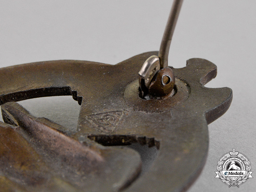 germany._a_tank_badge,_bronze_grade,_by_adolf_schwerdt_c18-016060