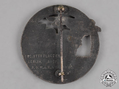 germany._a_kriegsmarine_blockade_runner_badge_by_the_worker’s_union_of_gablonz_c18-016062