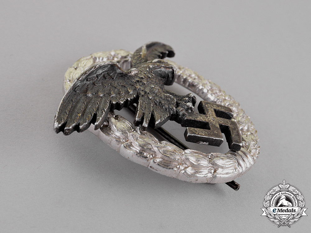 germany._a_scarce_aluminum_version_of_an_observer’s_badge,_by_c._e._juncker_c18-016071