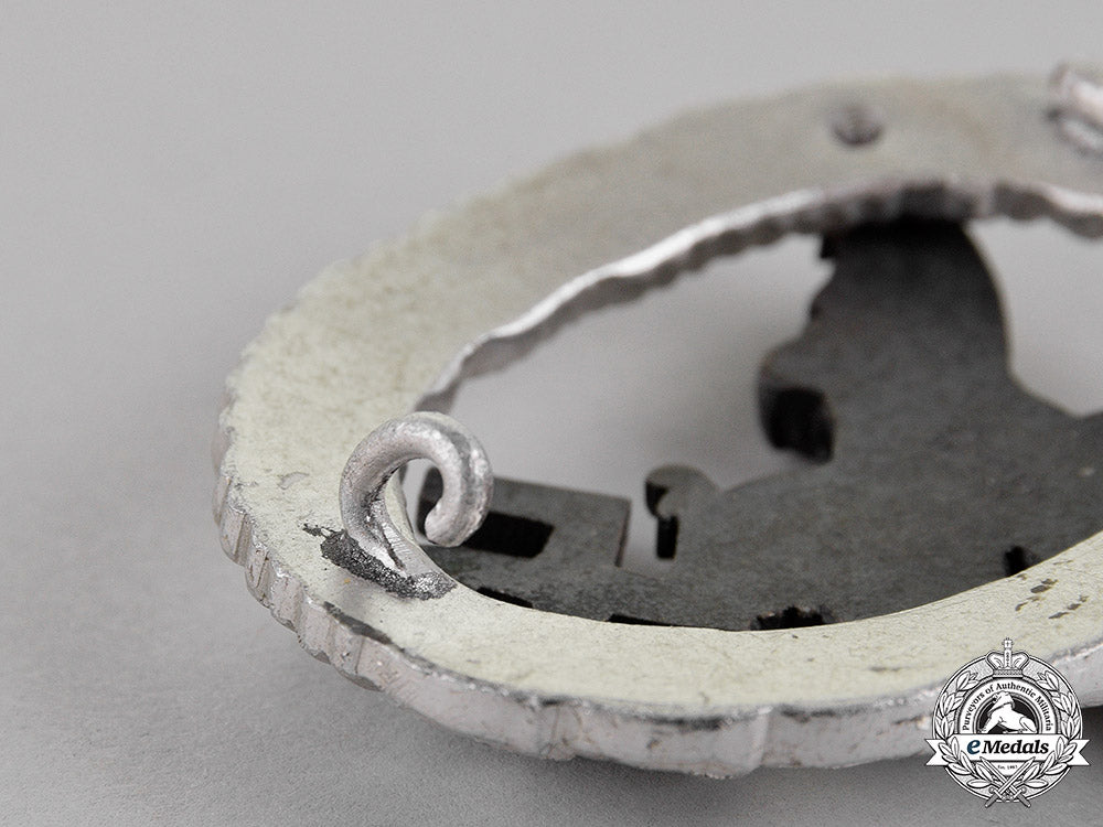 germany._a_scarce_aluminum_version_of_an_observer’s_badge,_by_c._e._juncker_c18-016073