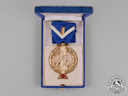 italy,_fascist._a_national_fascist_party(_pnf)_medal_with_case_c18-016132